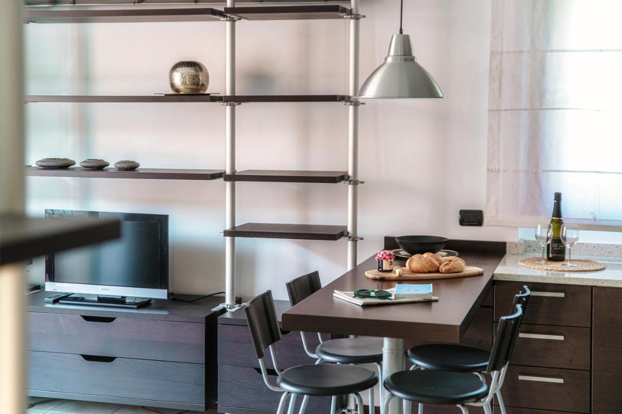 Joivy Splendid Flat W Terrace Near Lake كومو المظهر الخارجي الصورة